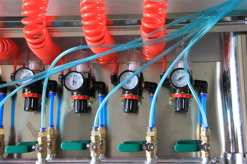 礦井壓風供水自救裝置